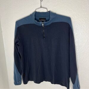 Icebreaker Men’s Two-Tone Navy and Steel Blue Half-Zip Sweater